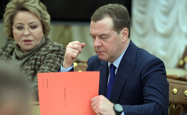 Dmitri Medvedev : « Notre cause est juste »