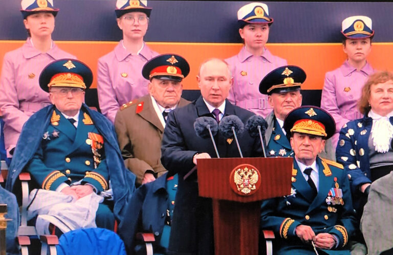 Poutine oublie les alliés de l’URSS en évoquant la défaite nazie