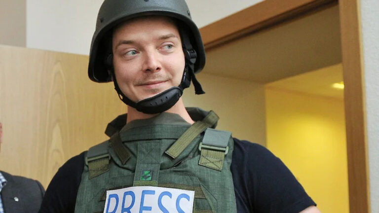 Comment le pouvoir russe fait taire les journalistes pendant qu’il prépare la guerre