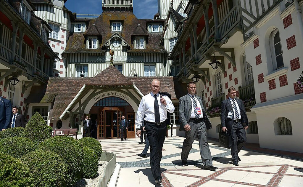 Comment expliquer les yoyos de la diplomatie française ? 2 edito3