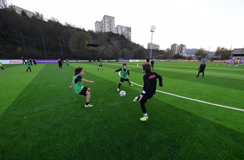 Le football en Géorgie, une histoire politique 3 bernardin kids